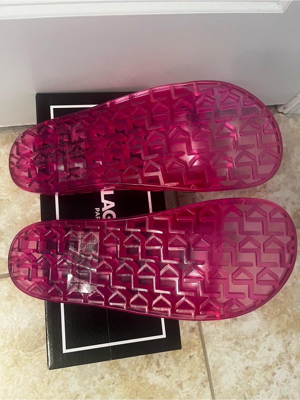 Karl Lagerfeld Women’s ' Pink Jelly Slide Sandals - Picture 3 of 4